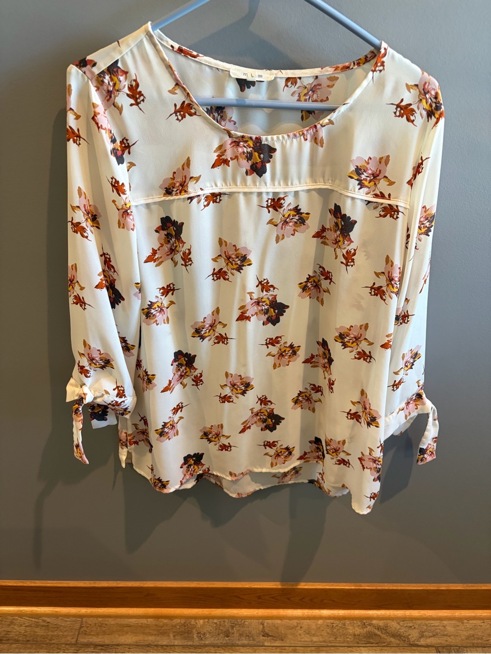 Maurice’s Women's Floral Tie-Sleeve Blouse - Cream